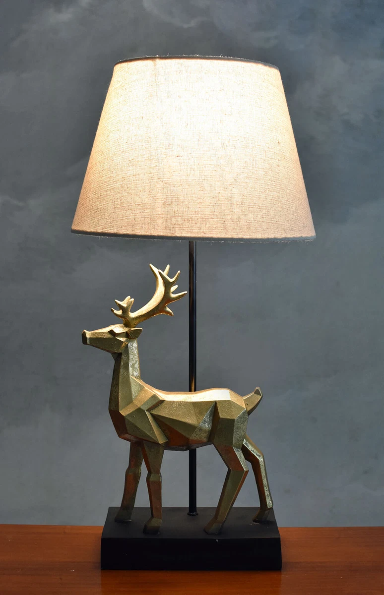 Stag head on sale table lamp