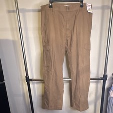Wrangler Men's Brown Canvas Cargo Pants Size 38 Straight Leg Flat Front Pockets