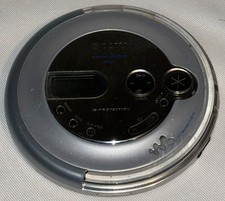 Sony Walkman D-NE710 Altrac 3 plus CD MP3 Player Brand New Sealed. G2