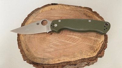 Spyderco Golden.Colorado USA Earth CPM S30V Plain Blade Folding Pocket Knife