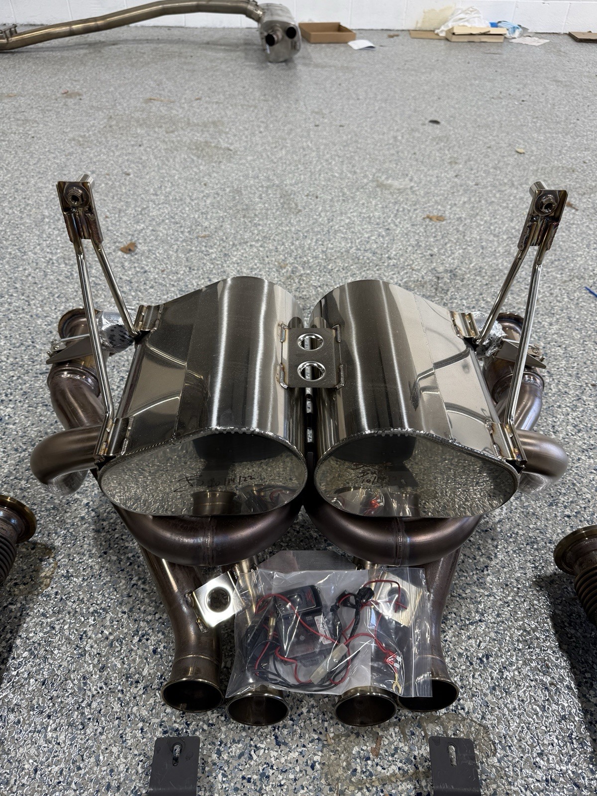 Power Craft Hybrid Exhaust Lamborghini Aventador LP700 / LP720