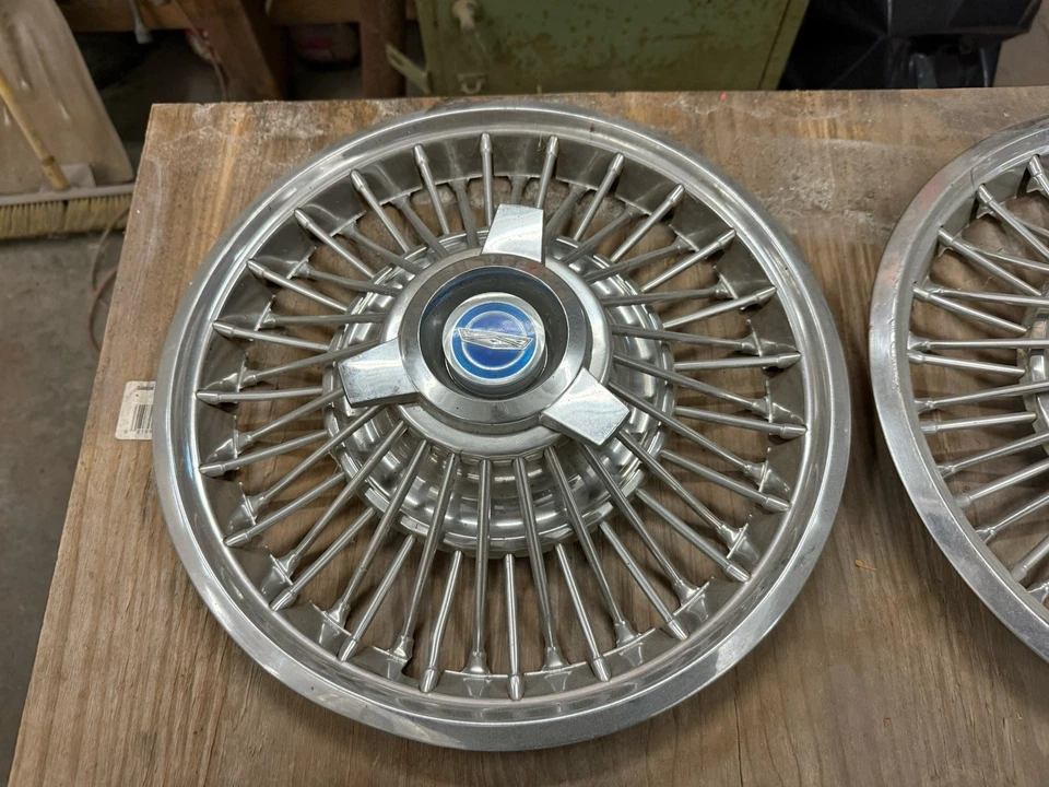 1965 1966 1967 Ford Mustang Fairlane Falcon Mercury 14" Wire Hubcaps Set of 4 - Image 3 of 4