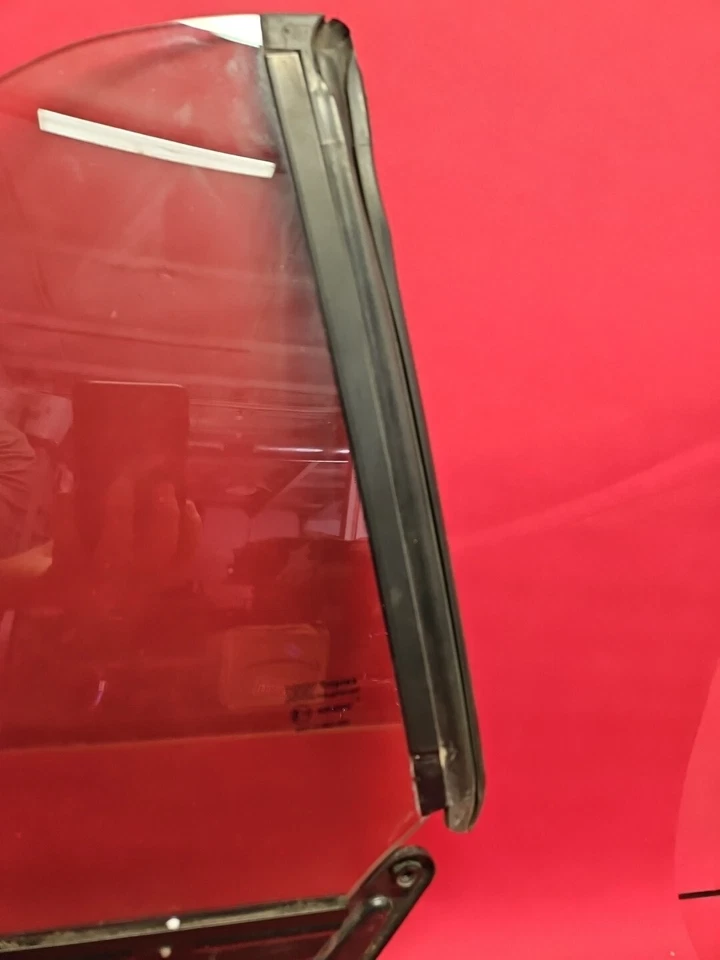 Оригинальное трансформируемое правое заднее стекло для Jaguar XK8 X100 XKR 1997-2006 годов выпуска - Изображение 4 из 4