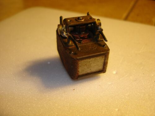 Motore vintage racing Kentron 8 V 1/24 e 1/32 funzionante - Foto 4 di 7
