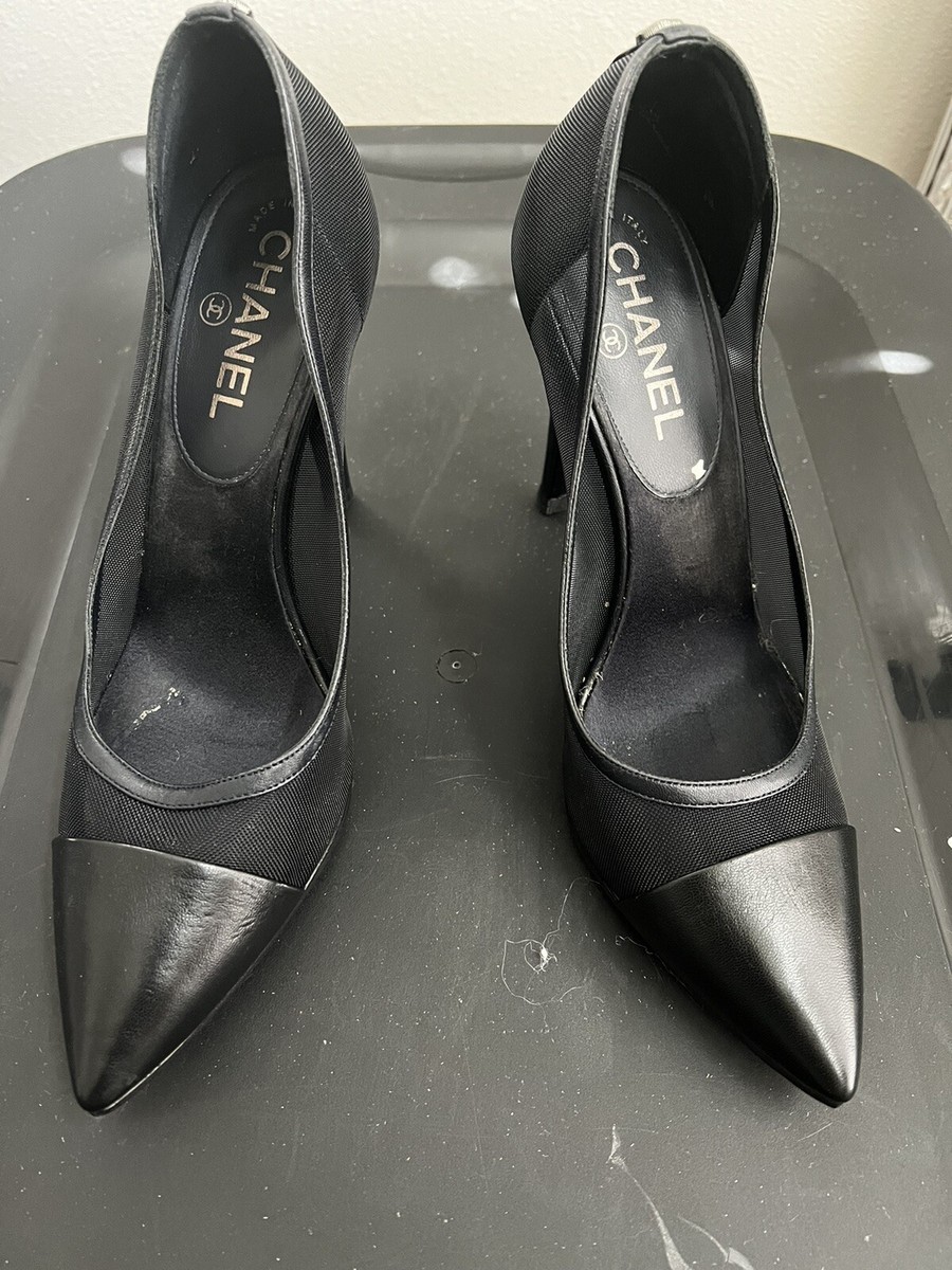CHANEL サイズ表記「35 C」22.5センチ程度　ブラックエナメル CHANEL サイズ表記「35 C」22.5センチ程度 ブラックエナメル