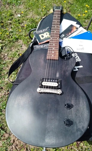 2015 Gibson Les Paul CM Electric Guitar Gig Bag G-Force Automatic Tuner Extras 