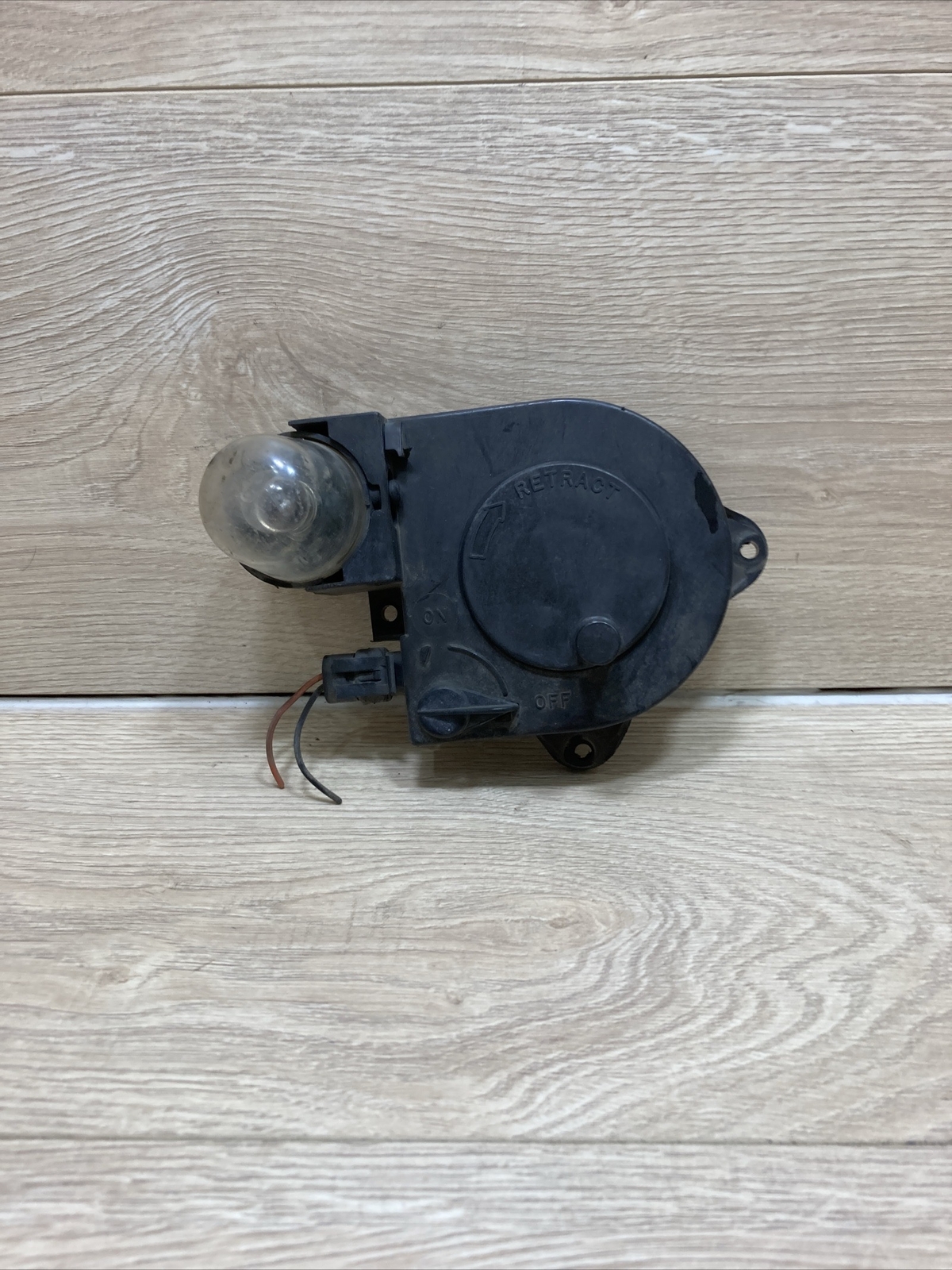 8896 Chevy Silverado GMC Truck Suburban Under Hood Retractable Light