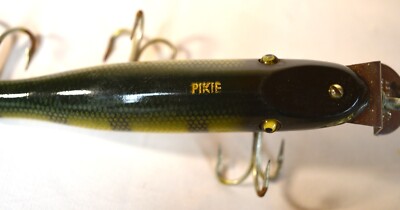cc bait co, pikie USAヴィンテージルアー4280-131 Antique - C.C.B. Co. LURE W/Box. Pikie, Wood W/Glass Eye No. 701