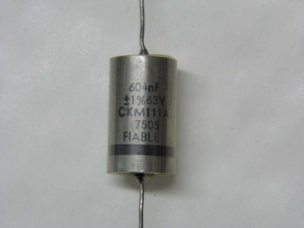 Lot De 5 Condensateurs 604nF 0.604µF 63V 1% CKM111A Axial - Neuf Sous Emballage