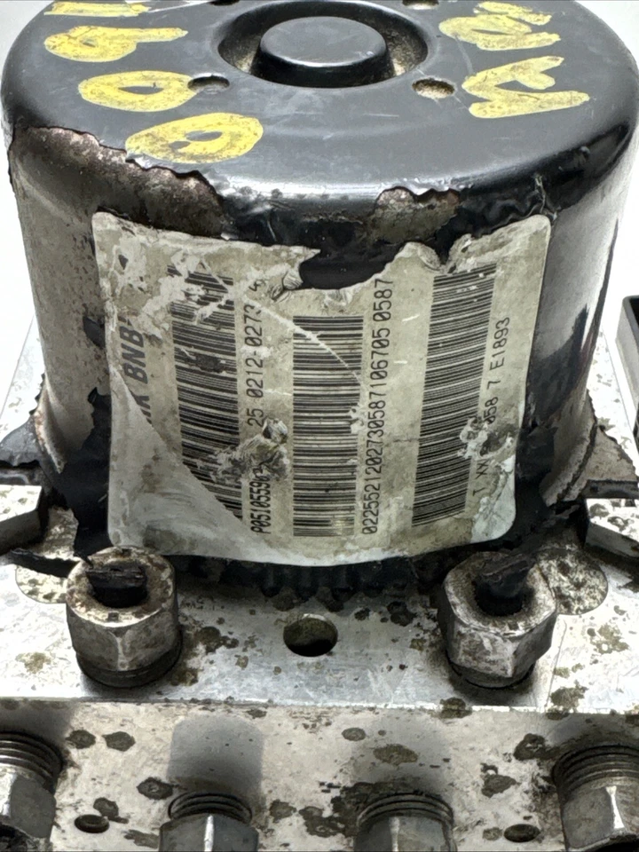 Jeep Patriot Compass 2007-2009 ABS bomba antibloqueo módulo de freno OEM P05105590AG Foto 2 de 4