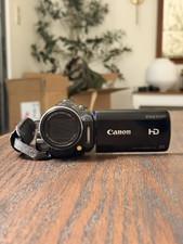 Canon VIXIA HF M30 High Definition Flash Media, AVC Camcorder TESTED WORKS