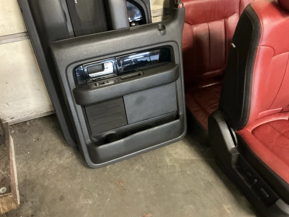 2013 FORD F150 LIMITED CREW CAB FRONT AND REAR LEATHER SEATS HEATED & COOLED - Image 4 of 4