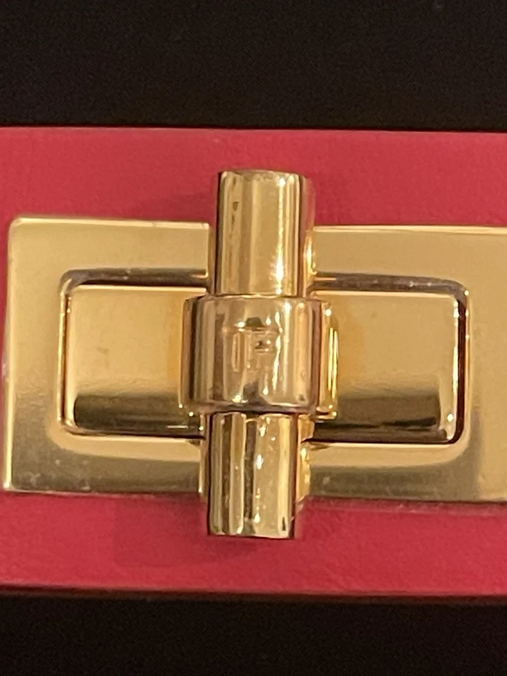 Tom Ford Red Leather Natalia Turnlock Bracelet Gold Hardware Size M Pre-owned - Image 2 of 4