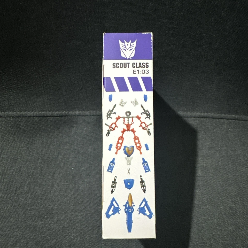 NEW HASBRO TRANSFORMERS CONSTRUCT BOTS THUNDERCRACKER - Image 4 of 4