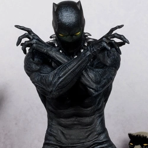 Marvel Wave 4 Black Panther Marvel Knights #4 1:10 Scale Posed Figure with Scene - Image 2 of 4