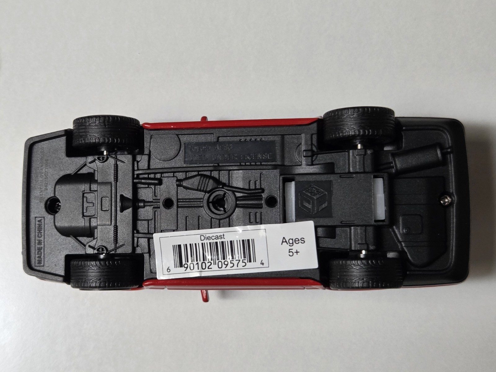 Red 1986 Toyota AE86 RHD 1:32 Friction Powered Model Car JDM