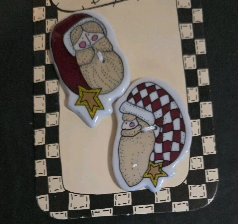 Vintage 90s Alma Lynne Santa Head Buttons Ceramic Large Size 2" x 1" NEW - Image 2 of 4