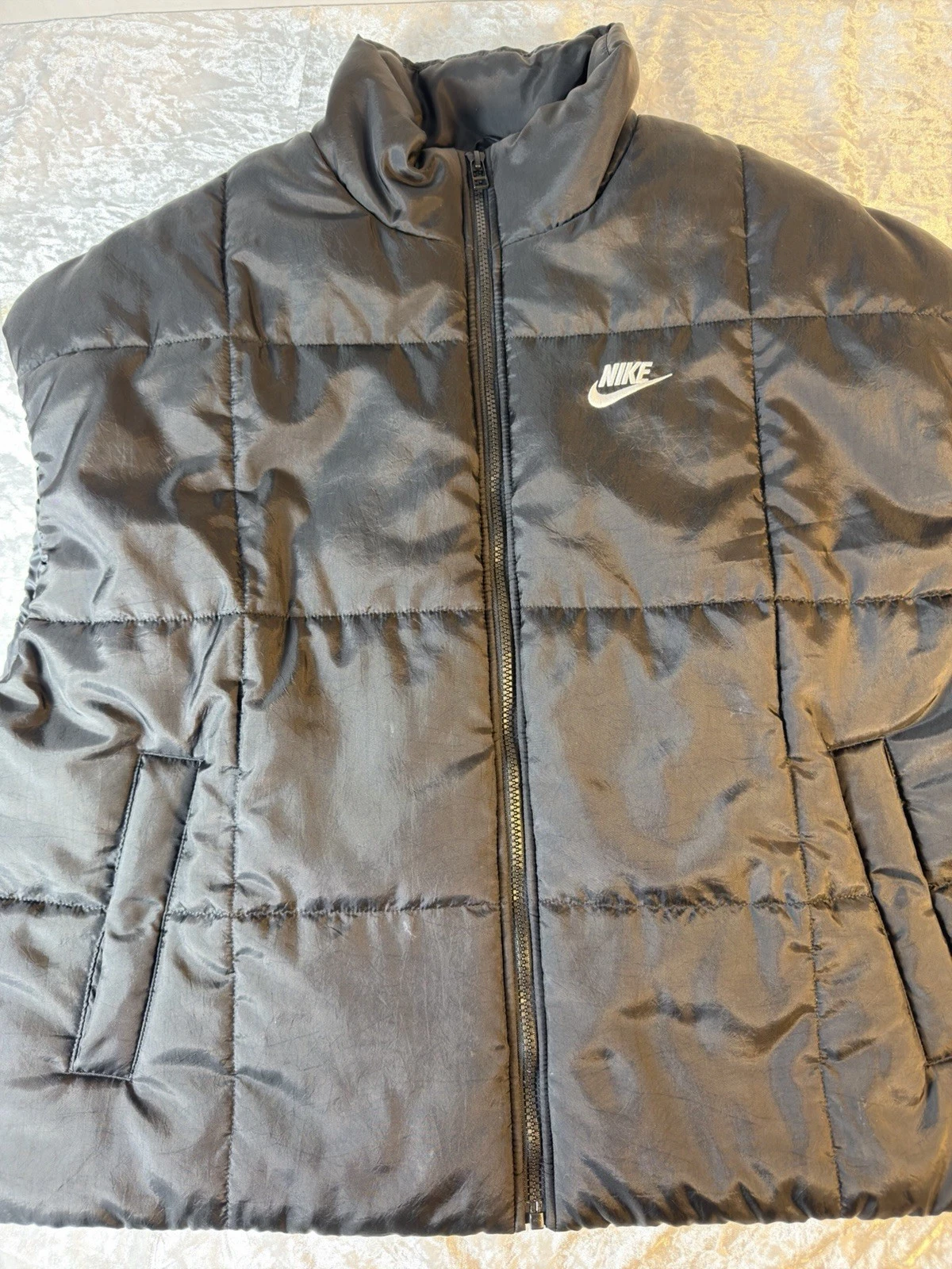 Nike Therma-FIT Puffer Vest Black Full Zip Snap Pocket Insulated Men’s M