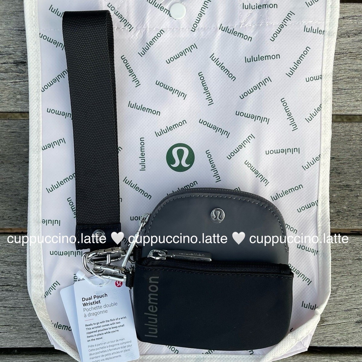 LULULEMON ポーチ　ストラップ　ダブル　黒×銀 NWT Authentic Lululemon Athletica | Dual Pouch Wristlet | Black