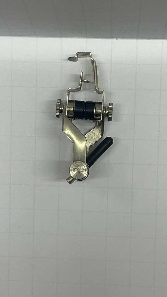 Tech Lighting 700MOPIVS Monorail MO PIVOT MR16 Satin Nickel 12v One Pivot Head - Image 2 of 4