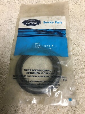 NOS OEM FORD E6DZ-1249-A FRONT WHEEL SEAL 1986-1989 TAURUS MERCURY SABLE