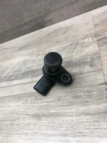 OPEL ASTRA J GTC Nockenwellensensor 55580466 304F13390 10172002103 34976954