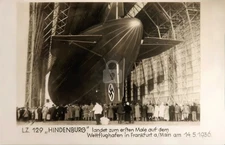 LZ Hindenburg Lands World Airport Frankfurt Zeppelin RPPC Photo Postcard COPY