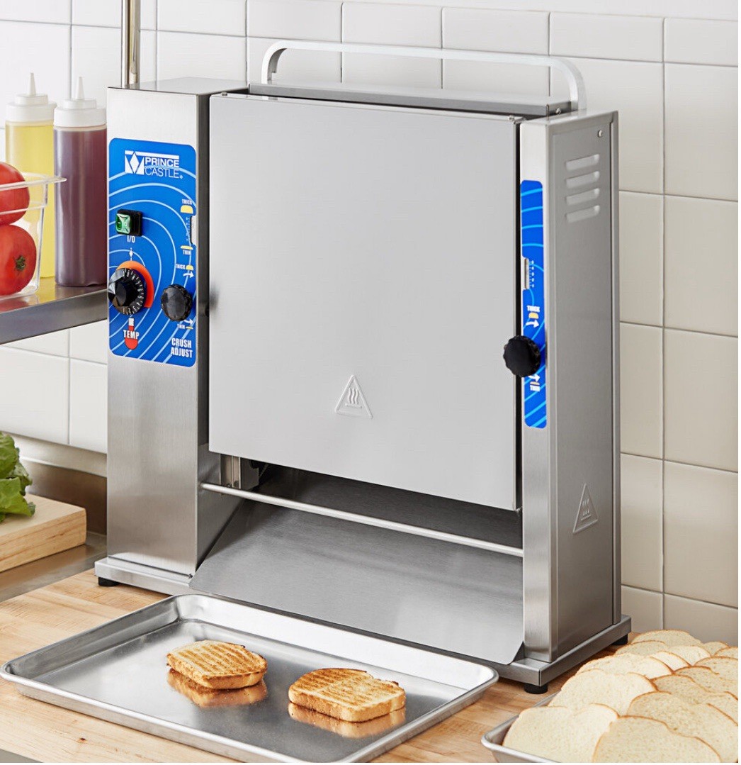 Prince Castle Verticle Toaster 120v 297-T12P Brand New In Box