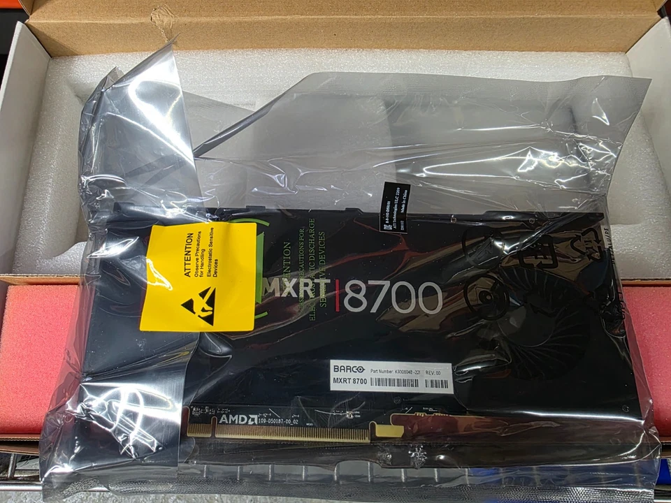 Barco ATI AMD MXRT‑8700 16GB GDDR5 Graphics Card K9306048 102D5010201 - Image 2 of 4
