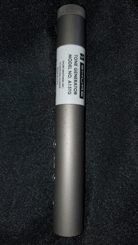 Vintage Shure Battery Operated 700Hz In-line Tone Generator A15TG