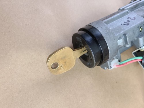 OEM 2011 - 2013 KIA SORENTO IGNITION LOCK CYLINDER SWITCH W/ KEY - Picture 12 of 15
