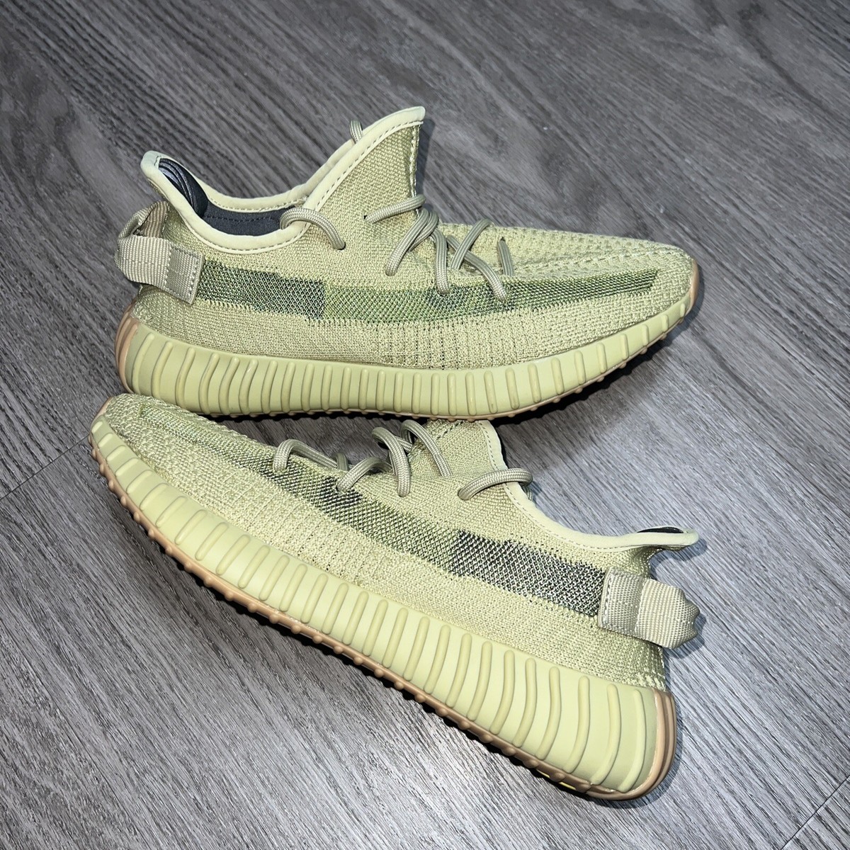 Size adidas Yeezy Boost 350 V2 Sulfur