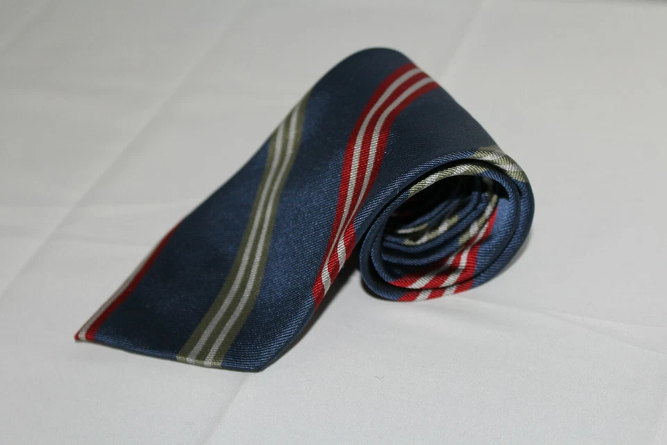 Corbata de seda a rayas azules Off Island de TOMMY BAHAMA Foto 3 de 4