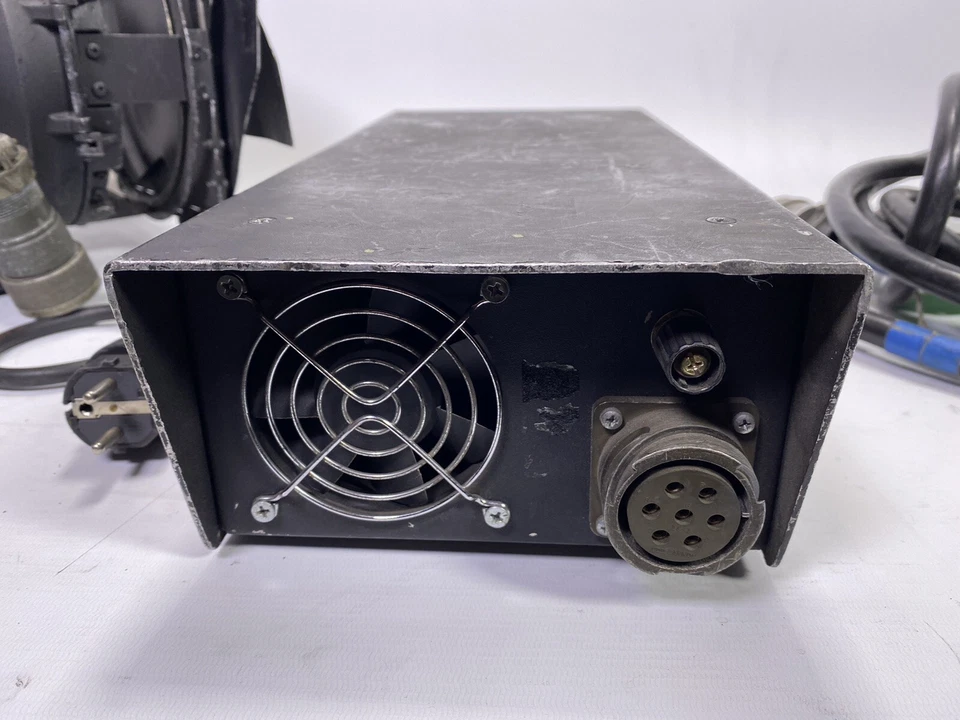 Arrisun 5 - 575w HMI with electronic ballast and header cable - Image 2 of 4