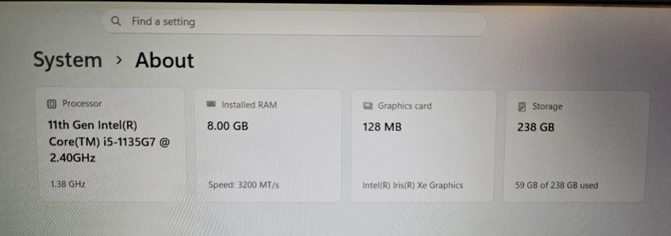 Dell Latitude 3520 · i5-1135G7 · 8GB · 256GB, photo 3 of 5