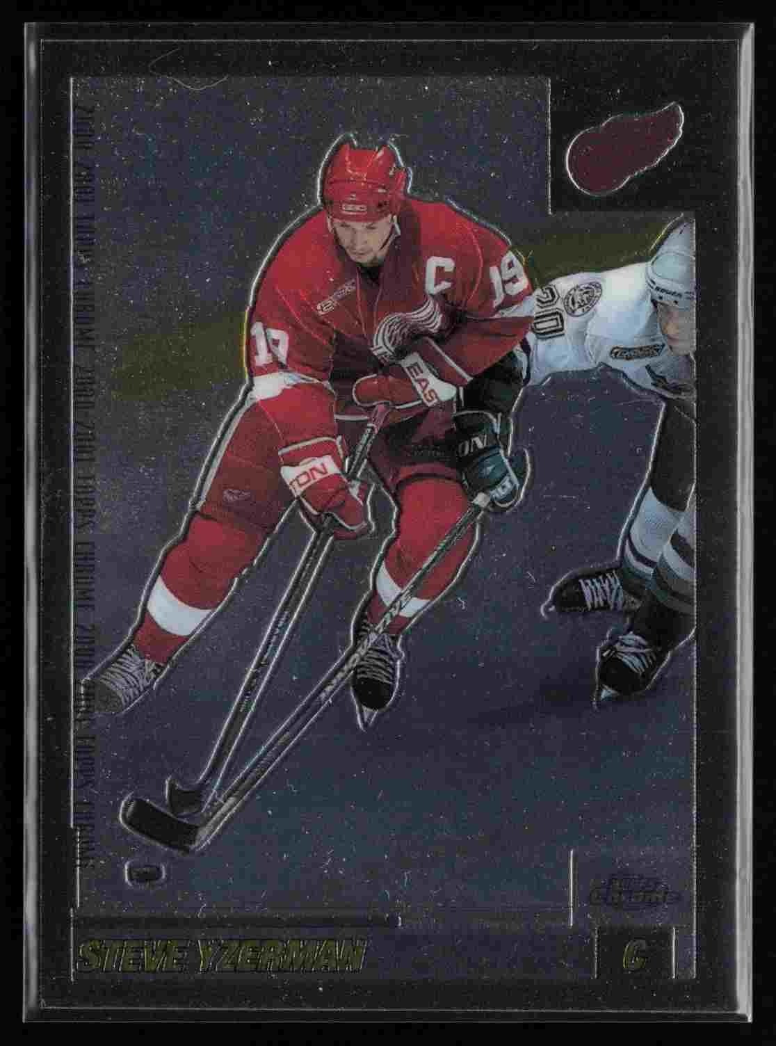 2000-01 Topps Chrome #21 Steve Yzerman Red Wings NM