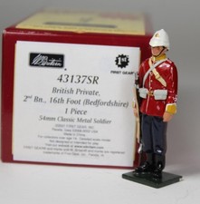 BRITAINS Redcoats  Bluejackets British 2nd Battalion 16th Foot 43137SR MIB