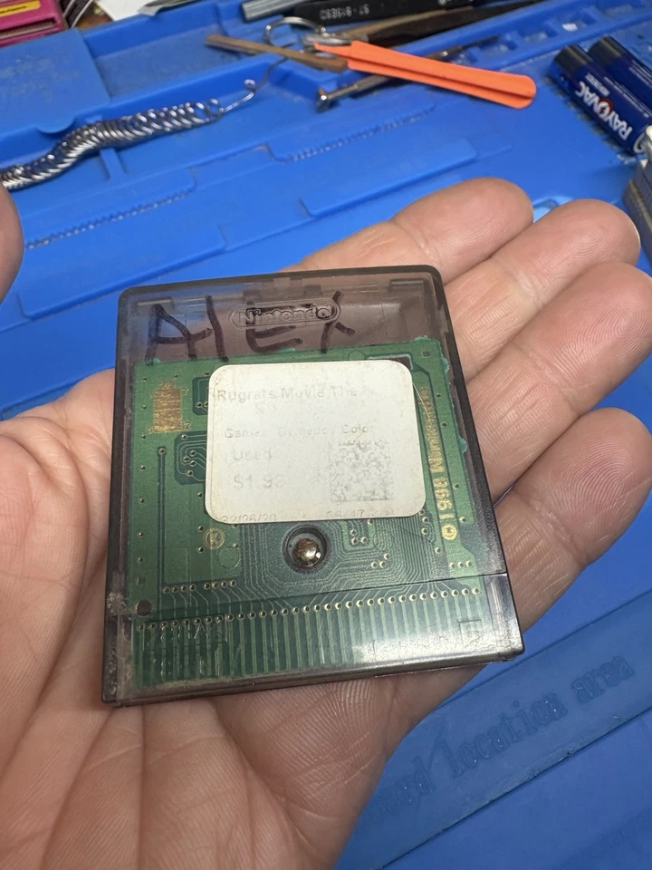 Rugrats in Paris: The Movie (Nintendo Game Boy Color, 2000) solo cartucho Foto 2 de 3