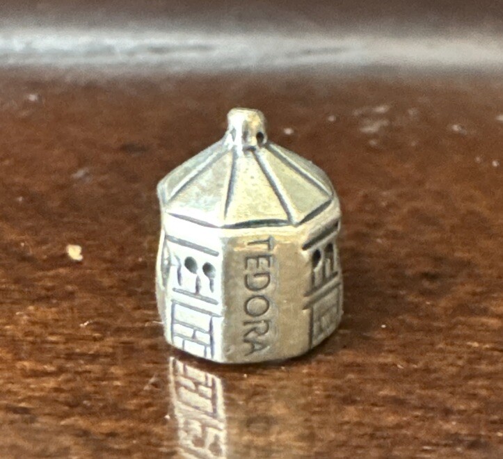 Picture 3 of 7