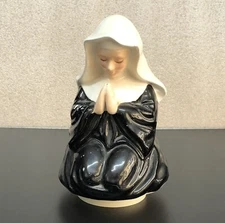 RARE! Vintage Kneeling / Praying Nun Sankyo Japan Music Box WORKS!