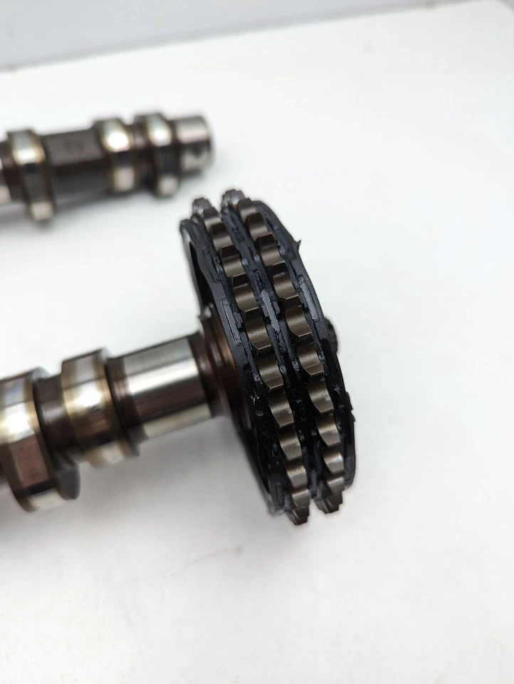 Par de árboles de levas Mercedes W208 CLK320 2000-2002 FABRICANTE DE EQUIPOS ORIGINALES Foto 4 de 4