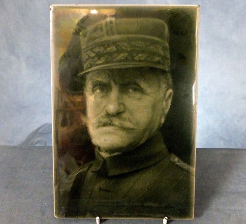 RARE LARGE WWI. TILE PLAQUE by J.H. BARRATT & Co. - GENERAL FOCH