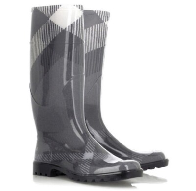 Burberry Wellington Large Check Rubber Rain Boots In Grey Size