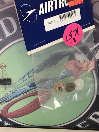 Airtronics 99510 Servo Gear Set New Unopened Package ๐บ๐ธ Shipped - Picture 3 of 4