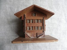 PETITE BOÎTE À BIJOUX, À