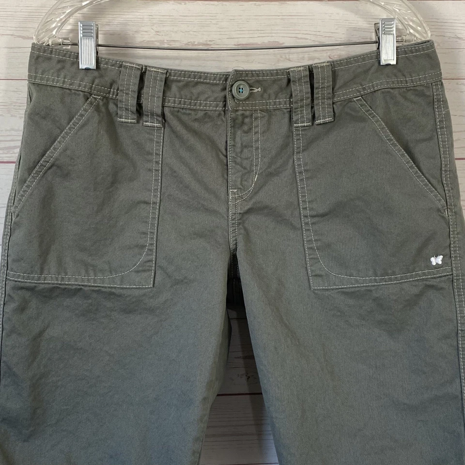 Bermudas de algodón Aeropostale talla 11/12 verde oliva frente plano 34x11 Foto 2 de 4