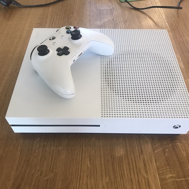 Microsoft Xbox One S 1TB Console - White for sale online | eBay