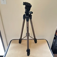 Dynex DX-TRP60 Universal Tripod Digital Series