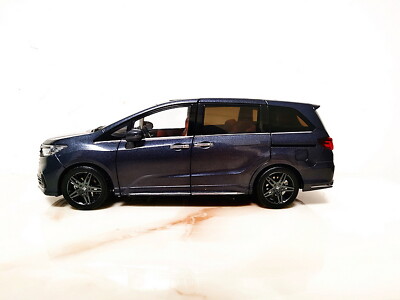 1/18 scale Honda Odyssey Sport Hybrid 2022 Grey Diecast Car Model
