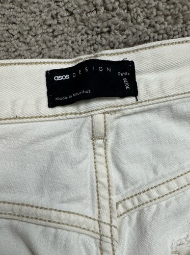 ASOS Women's Petite Size 30 x 28 "Slouchy" Cool Mom’s Jeans White High Rise - Picture 3 of 5